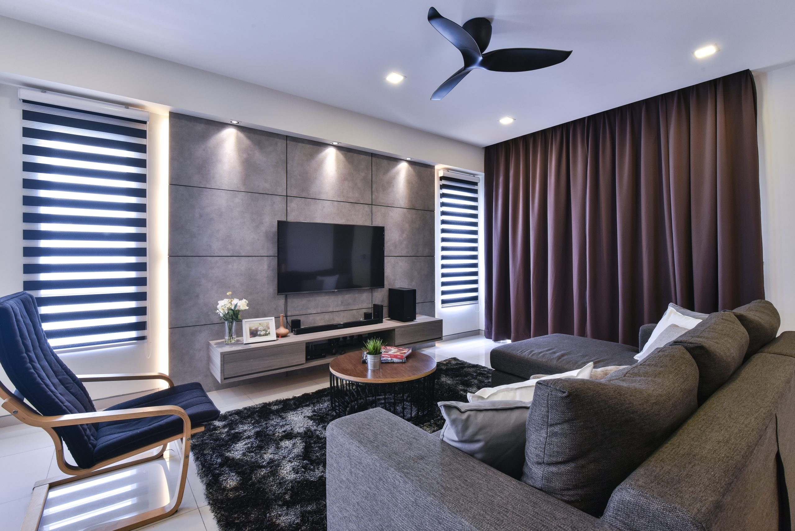 M RESIDENCE