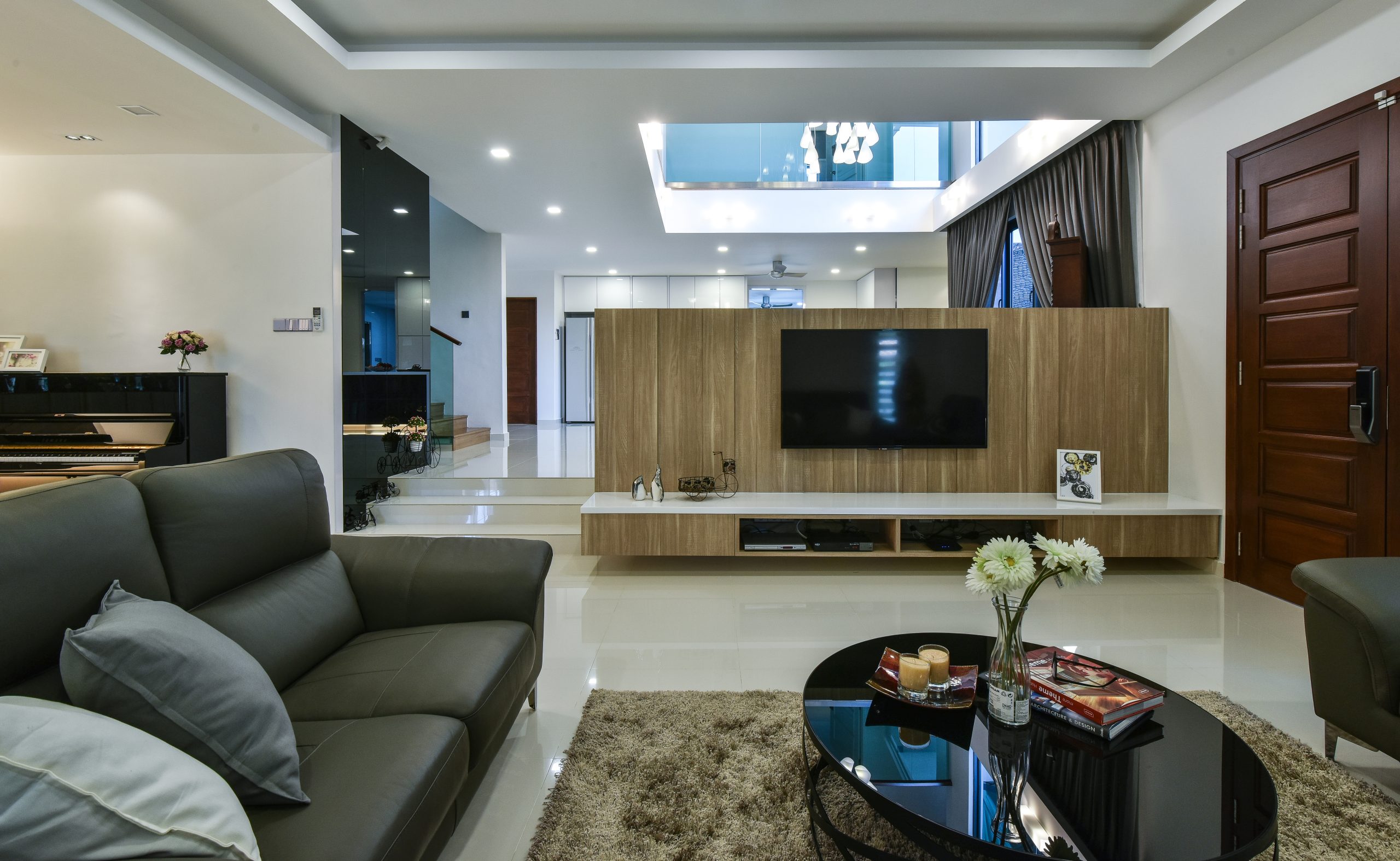J RESIDENCE KD