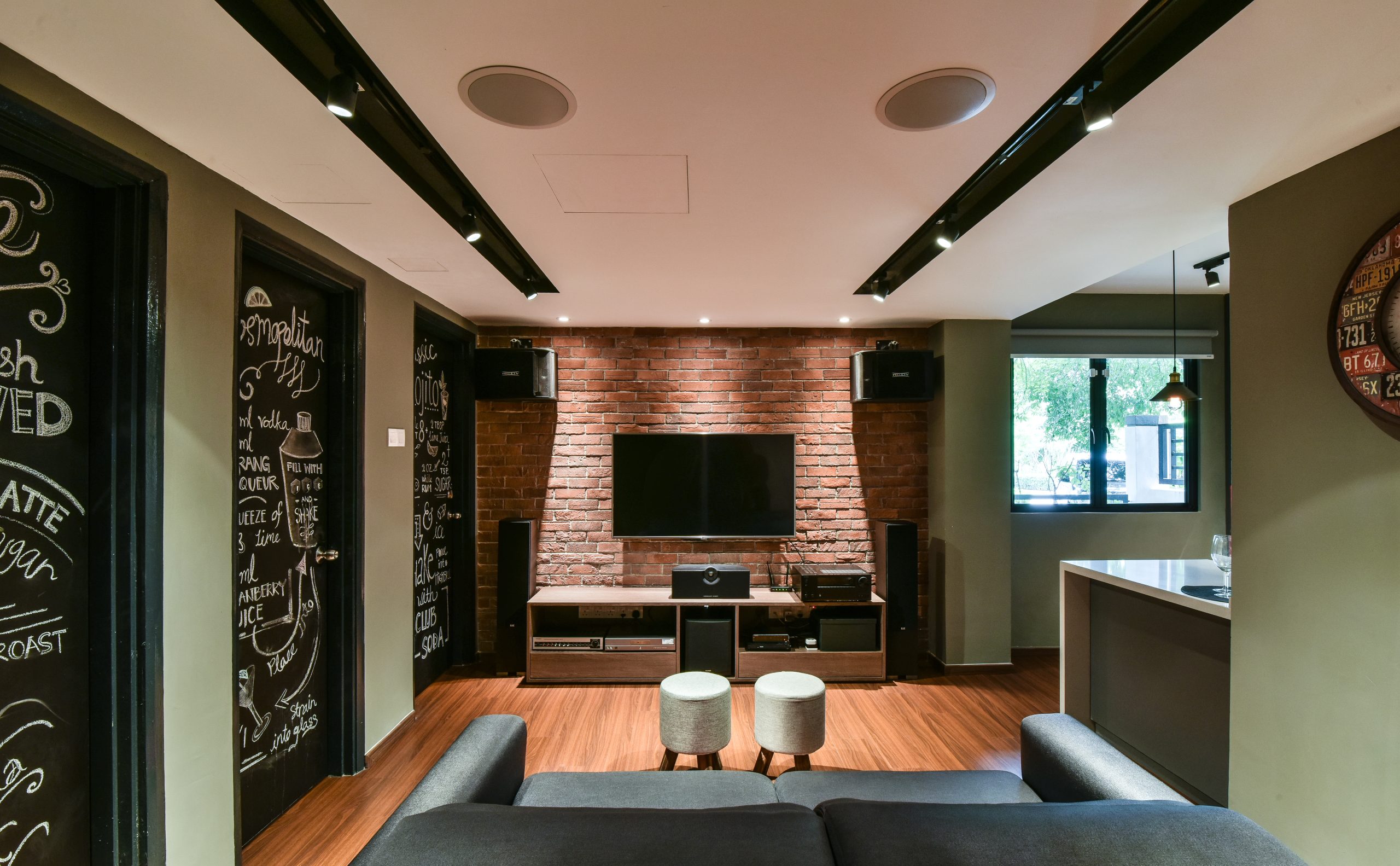 R RESIDENCE VLC